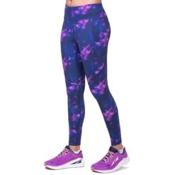 Ron Hill Womens Tech Tight -Pete Bland Sports rh 007433 womens tech tight rh 01176 dark navy blur 7063