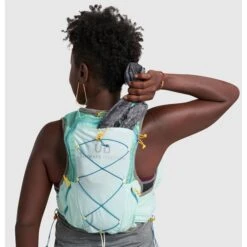 Ultimate Direction Ultra Vesta 6.0 7 Ultimate Direction Ultra Vesta 6.0 -Pete Bland Sports w ultra vesta ice blue 4